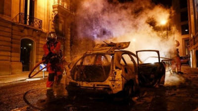 Paris kaçan şampiyonluğa yanıyor: 83 gözaltı!