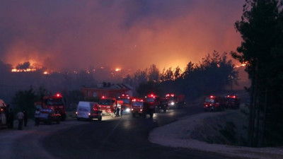 40 saat geçti! Adana Kozan'daki yangın söndürülemiyor