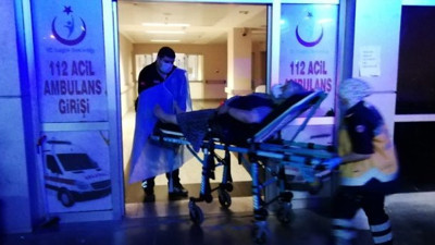 Zonguldak'ta tarım aracı devrildi! Ölü ve yaralılar var