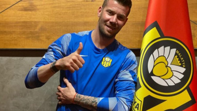 Yeni Malatyaspor, kaleci Herrera ile 1 yıllık imzaladı