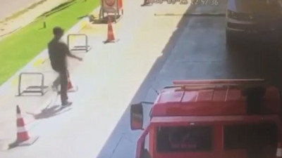 Tüm araç sahiplerinin başına gelebilir.Bir anlık dalgınlık kabusunuz olabilir! Aman dikkat