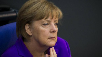 Merkel'den Navalnıy hakkında flaş iddia