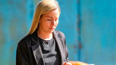 Ahlaksız kadın öğretmen tutuklandı! Öğrencisiyle ilişkiye giren evli kadın rezil oldu