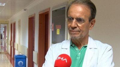Açıklamalarıyla ezber bozan Profesör Mehmet Ceyhan uyardı: Bu yaş grubuna dikkat virüsü en çok onlar bulaştırıyor