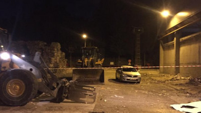 Kocaeli'nde feci ölüm! İş makinesinin altında kaldı