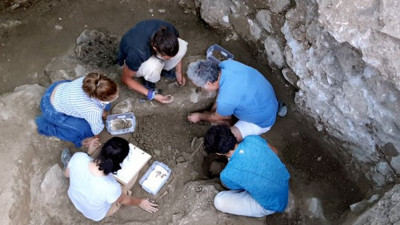 Kazdıkça topraktan fışkırdı! 2200 yıl sonra gün ışığına çıktı