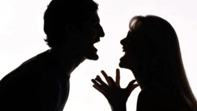 Sevgilisinin suratına kezzap atıp kolunu kesti! Delinin yaptığına bak!