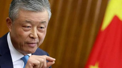 Çinli büyükelçi beğendi ortalık karıştı, kendi hükümetini mi eleştirdi?