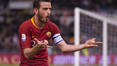 PSG, Roma'nın kaptanını renklerine bağladı