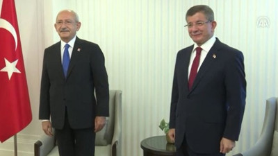 Kemal Kılıçdaroğlu ve Ahmet Davutoğlu'ndan sürpriz görüşme