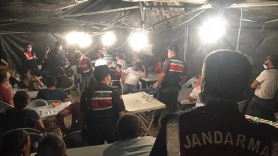 Kumarbazların parası cezayı ödemeye yetmedi! Tombalayı jandarma yaptı