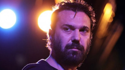 Halil Sezai’ye bir darbe de ev sahibinden geldi