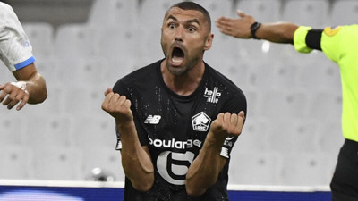 İlk maçta eleştirilerin hedefi oldu! Fransızlardan Burak Yılmaz'a 'ofsayt Burak' lakabı