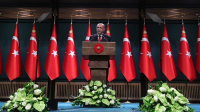 Kabine sonrası Erdoğan açıkladı. Depremzedeler için yapılan konutlar vatandaşlara taksitle satılacak