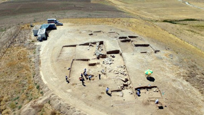 Kadına verilen değer toprak altında belgelendi! Profesör gözlerine inanamadı