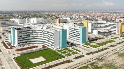 Şehir hastanelerinin kamuya 8 aylık kira ve hizmet bedeli dudak uçuklattı, ünlü ekonomist paylaştı