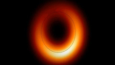 Süper kitleli kara deliğin görüntüleri ortaya çıktı. Büyüleyici anlar böyle kaydedildi