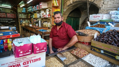 Filistin'in pazarlarında sessizlik hakim