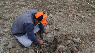 Toprak altından gelen sesler ürküttü, köylü sabaha kadar uyuyamıyor, jandarma çember içine aldı