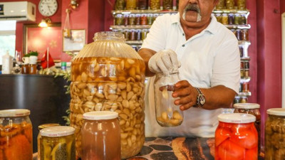 Öyle bir şeyin turşusunu yaptı ki şimdi paraya para demiyor, kimsenin aklına gelmemişti
