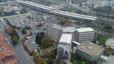 CHP'li Belediye başkanı açıkladı: Kadıköy belediye binası yıkılıyor!