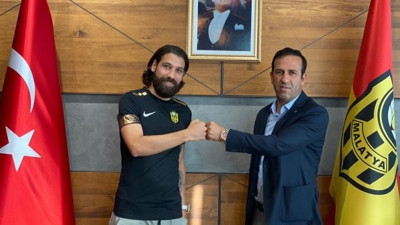 Yeni Malatyaspor, Olcay Şahan'ı transfer etti