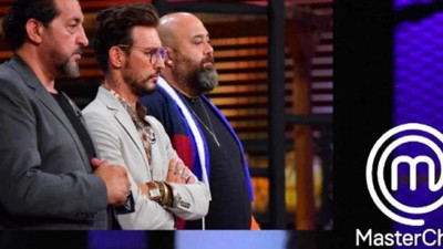 MasterChef Türkiye’de eleme potasına giren yarışmacılar belli oldu. Dokunulmazlık oyununu hangi takım kazandı