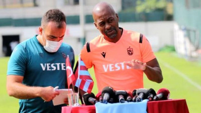 Trabzonspor Teknik Direktörü Newton'tan Flavio açıklaması