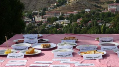 Bu kahvaltı çok farklı! Olur kahvaltısı, Van kahvaltısına rakip oldu