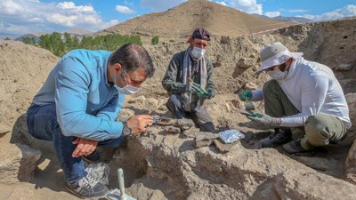 Van'da 5 bin yıl öncesine ait yaşamın izleri bulundu