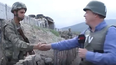 O kahraman askerden acı haber geldi. Taarruzdan önce son kez TV100 muhabiri Burak Ersemiz ile konuşmuştu