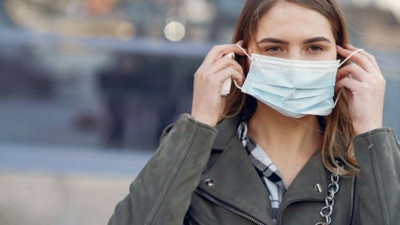 Bilim insanları korona virüsün şu andaki tek çözümünü açıkladı. Hastalığı yüzde 75 düşürdü. Başka yolu yok. Yapmak zorundayız