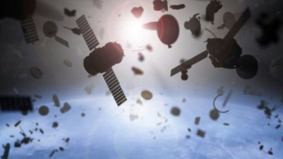 Rus uydusuyla Çin roketinin uzayda tehlikeli karşılaşması. Felaket bağıra bağıra geliyordu