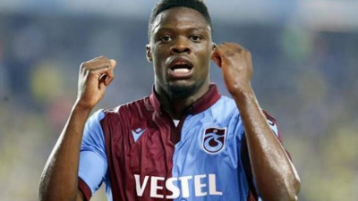 Trabzonspor'a Ekuban'dan kötü haber