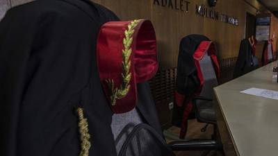 Meslekten ihraç edilen 2 hakim gözaltına alındı