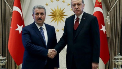 Cumhurbaşkanı Erdoğan'dan Destici'ye tebrik telefonu