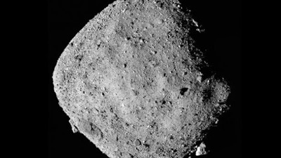 NASA uzay aracı Osiris-REX asteroit Bennu'ya iniyor...