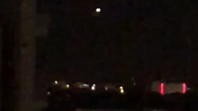 Malatyalı geceyi gökyüzüne bakarak geçirdi. Gecenin karanlığında aniden ortaya çıktı