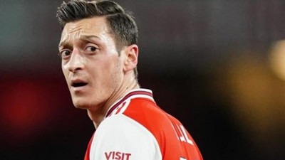 Mesut Özil'in Arsenal isyanı
