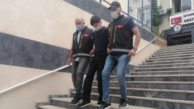 Oto faresi kıskıvrak yakalandı