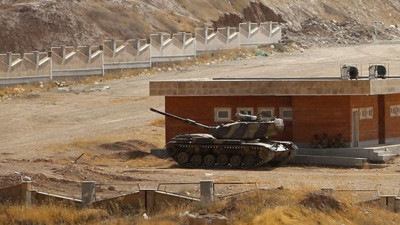 İran’dan kuzeybatı sınırına askeri yığınak