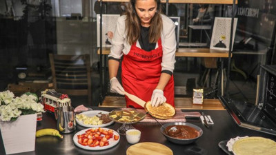 Antalyalı usta pizzaya öyle bir tat verdi ki yedikçe yeniyor. İtalyanlar bile kıskanacak