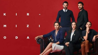Kırmızı Oda dizisi yayından kalkıyor mu. Kırmızı Oda dizisi konusu. Kırmızı Oda dizisi hangi kitaptan uyarlandı, oyuncu kadrosunda kimler var?