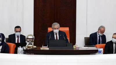 TBMM'den Fransa Cumhurbaşkanı Macron'a 'telin ve teşhir'