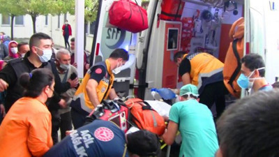 Balıkesir'de sığındıkların ağacın altında yıldırıma çarpıldılar