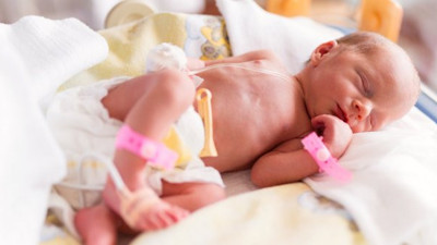 Rusya'daki 14 yaşındaki kız doğurduğu bebeğini dondurucuya koydu