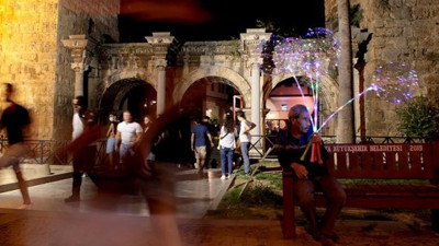 Antalya yine en çok tercih edilen turizm merkezlerinden birisi. İşte en çok turist gönderen ülkeler