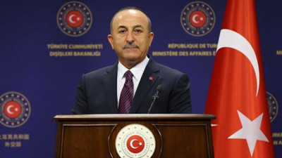 Çavuşoğlu: Avusturya'daki terör saldırısında 2 vatandaşımız canlarını hiçe sayarak teröristlere müdahale etti