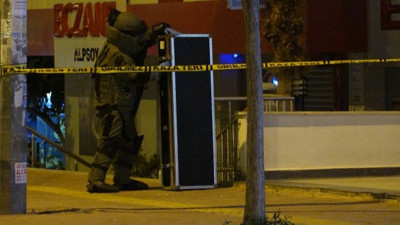 Antalya'da müzik kutusu polis alarma geçirdi