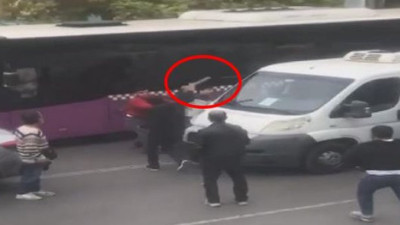 Kadıköy'de sopalı yol verme kavgası